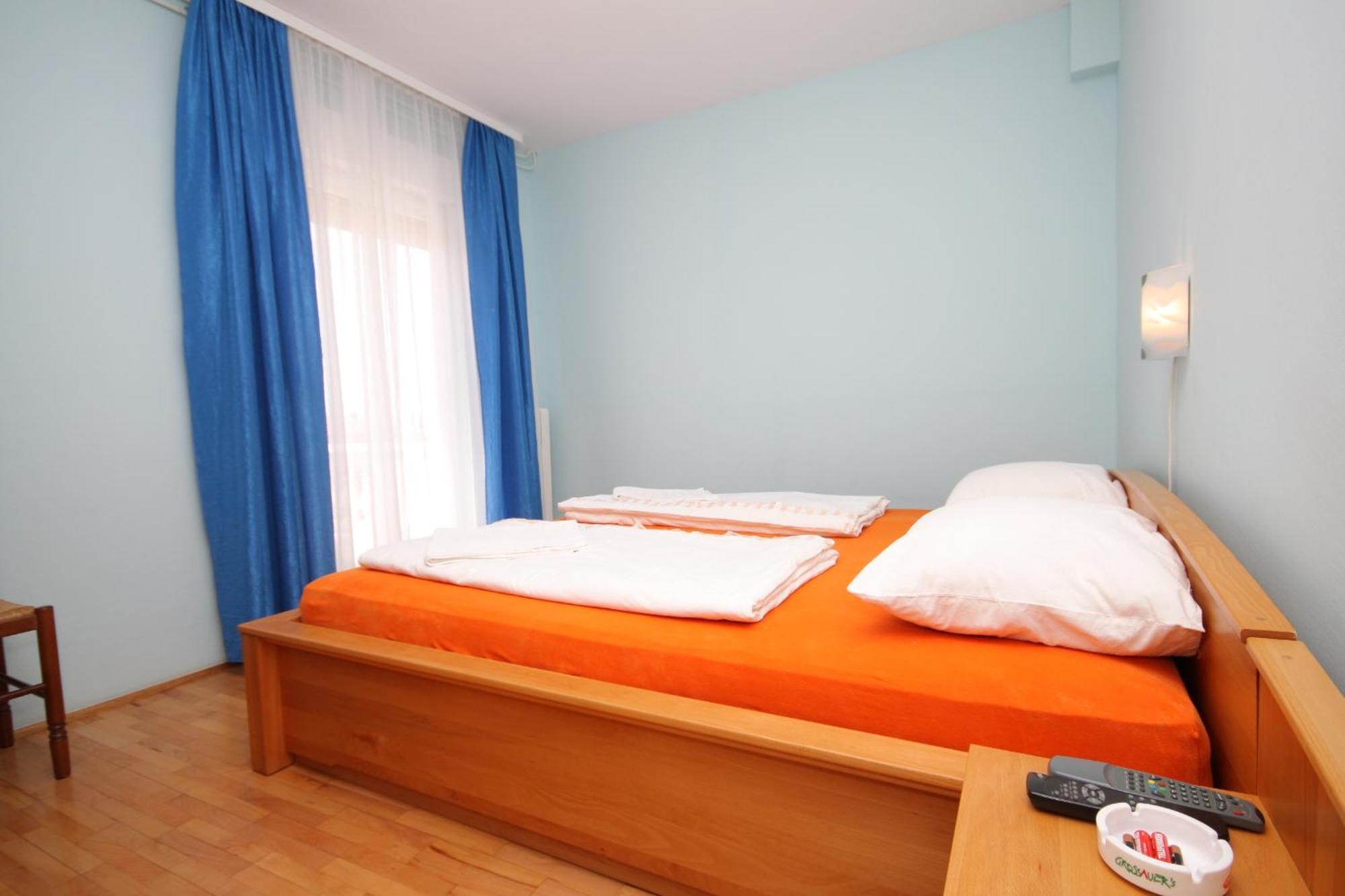 Rooms With A Swimming Pool Peroj, Fazana - 2235 외부 사진