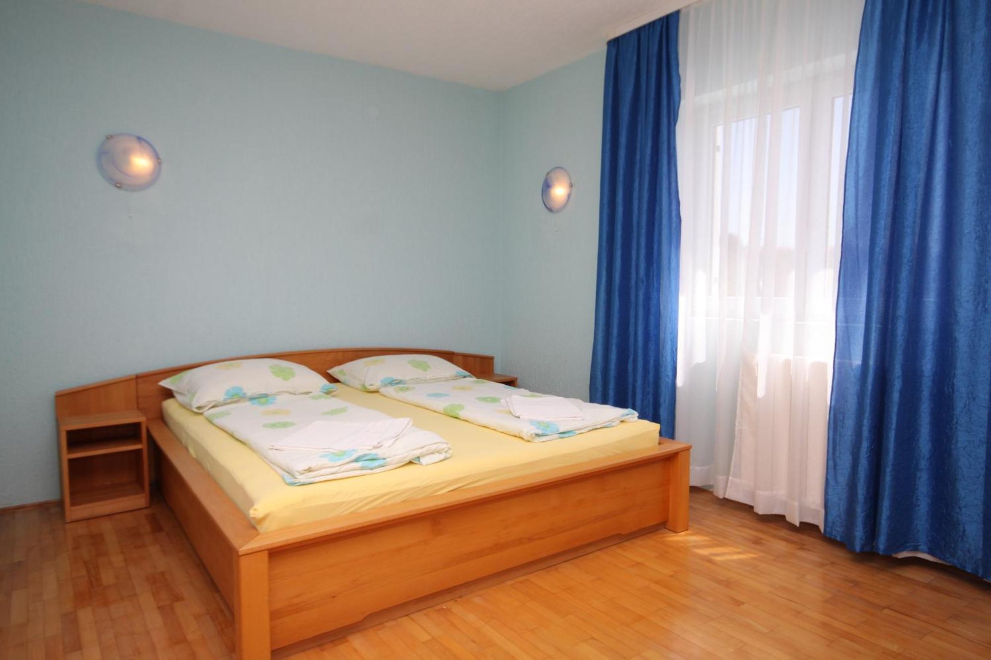 Rooms With A Swimming Pool Peroj, Fazana - 2235 외부 사진
